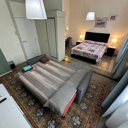 Rooms Rumila Barcelona Exteriér fotografie